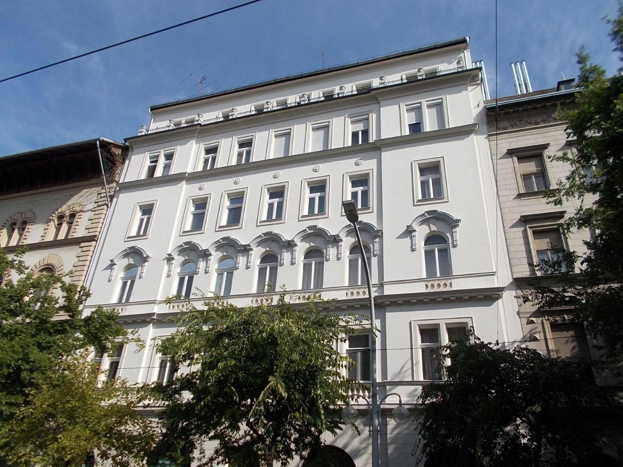 Jozsef * Budapeszt